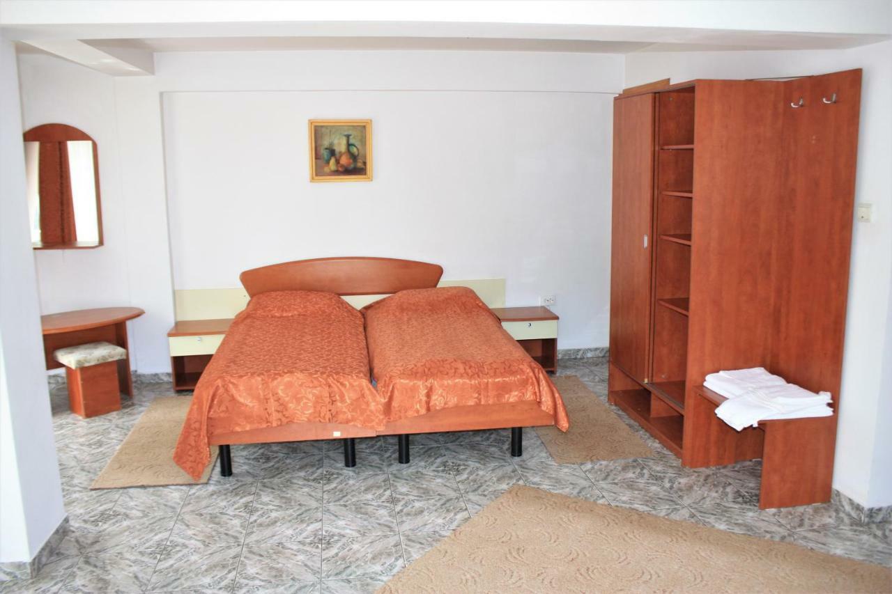 Vila Mihail Otel Buşteni Dış mekan fotoğraf